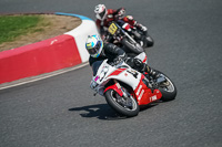 enduro-digital-images;event-digital-images;eventdigitalimages;mallory-park;mallory-park-photographs;mallory-park-trackday;mallory-park-trackday-photographs;no-limits-trackdays;peter-wileman-photography;racing-digital-images;trackday-digital-images;trackday-photos